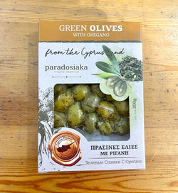 Green olives with oregano